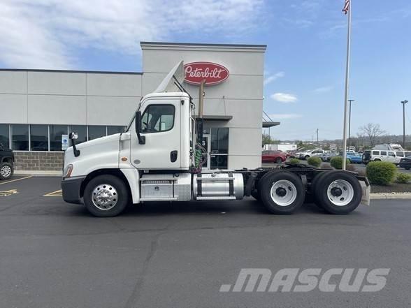 Freightliner CASCADIA 116 Nyergesvontatók