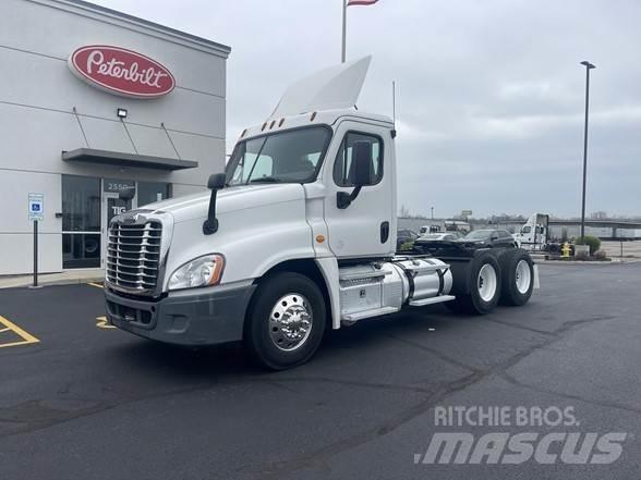 Freightliner CASCADIA 116 Nyergesvontatók