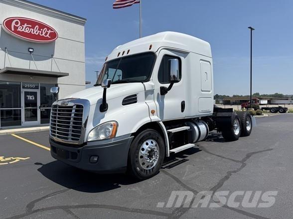 Freightliner CASCADIA 116 Nyergesvontatók
