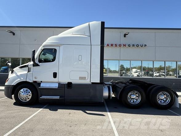 Freightliner CASCADIA 116 Nyergesvontatók