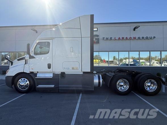 Freightliner CASCADIA 116 Nyergesvontatók