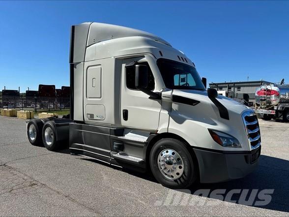 Freightliner CASCADIA 116 Nyergesvontatók