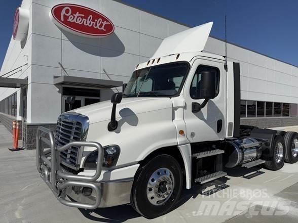 Freightliner CASCADIA 125 Nyergesvontatók