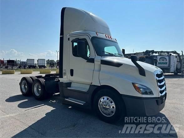 Freightliner CASCADIA 126 Nyergesvontatók