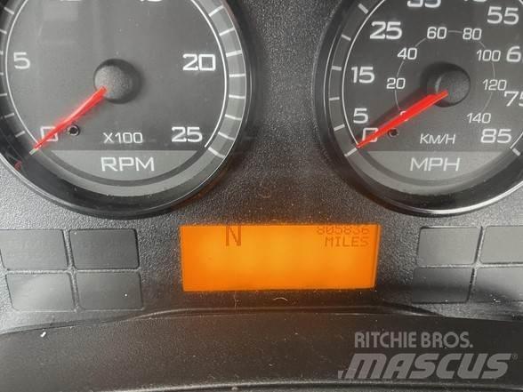 International PROSTAR Nyergesvontatók