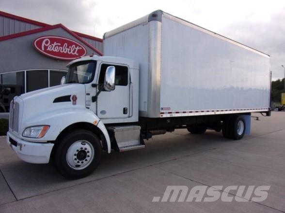 Kenworth T300 Dobozos teherautók