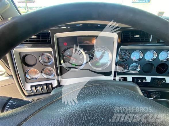 Kenworth T400 Fülkés alváz