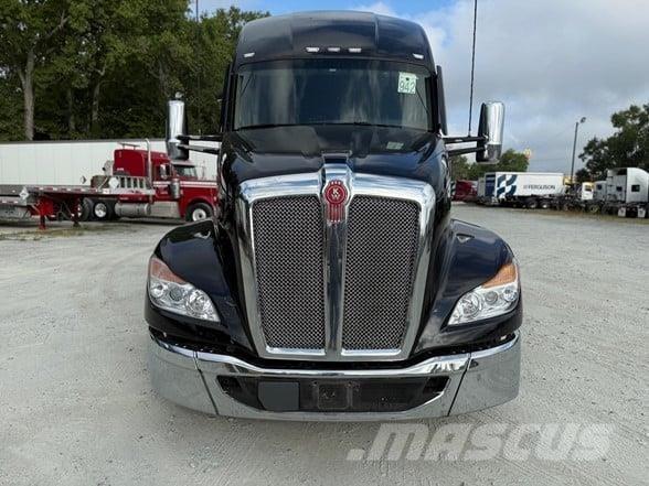 Kenworth T680 Nyergesvontatók