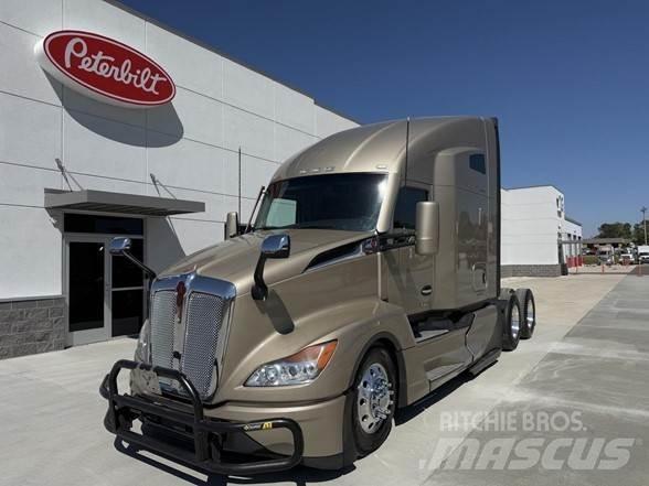 Kenworth T680 Nyergesvontatók