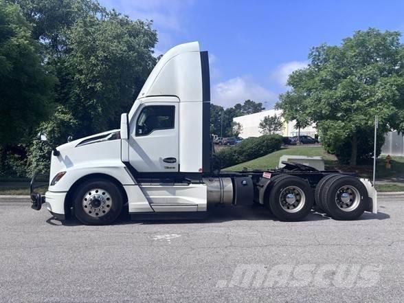 Kenworth T680 Nyergesvontatók