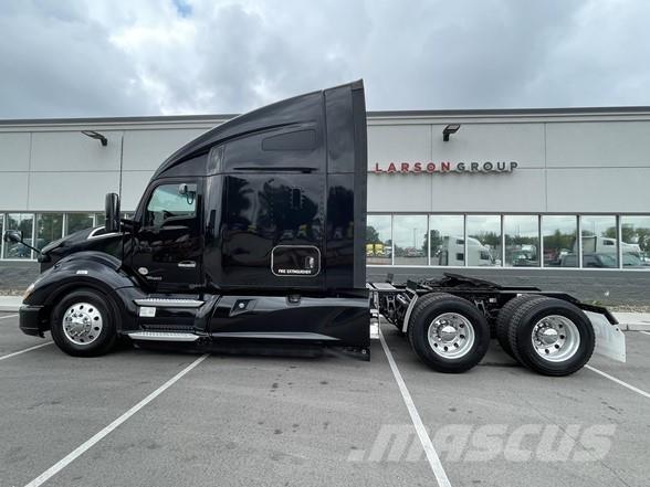 Kenworth T680 Nyergesvontatók