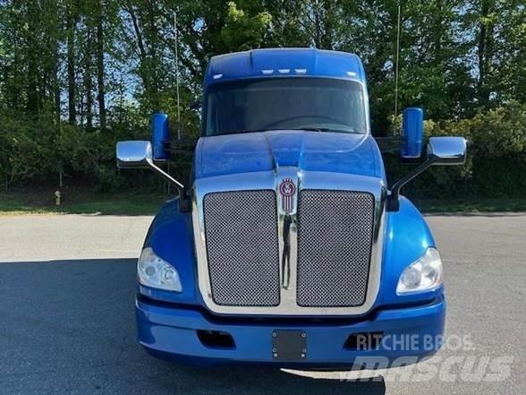 Kenworth T680 Nyergesvontatók