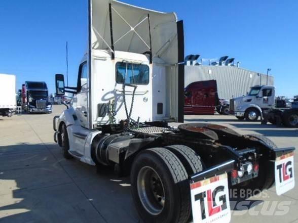 Kenworth T680 Nyergesvontatók