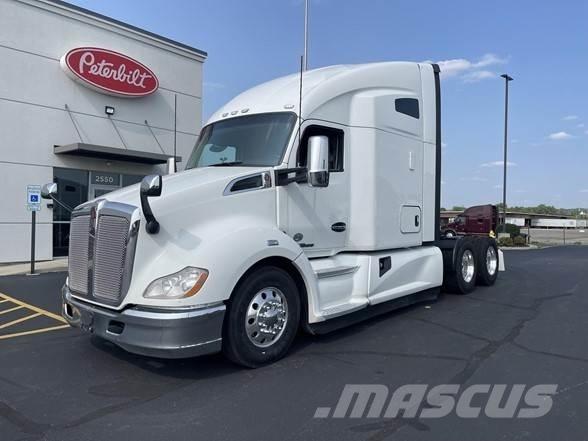 Kenworth T680 Nyergesvontatók