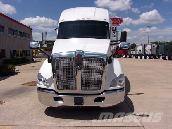 Kenworth T680 Nyergesvontatók