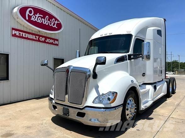 Kenworth T680 Nyergesvontatók