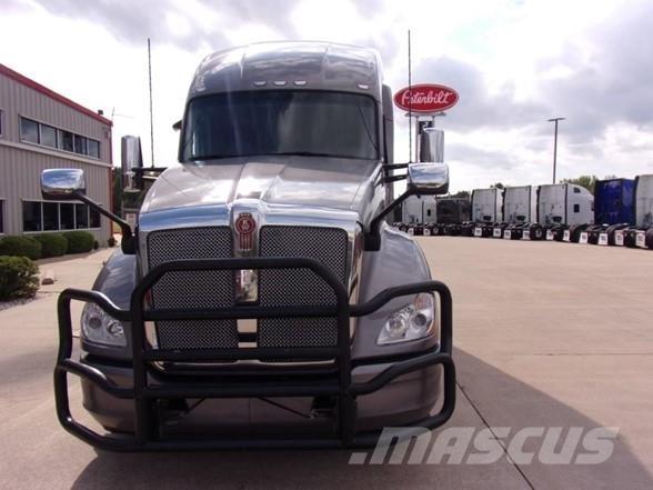 Kenworth T680 Nyergesvontatók