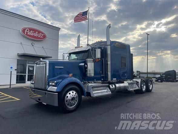 Kenworth W900 Nyergesvontatók