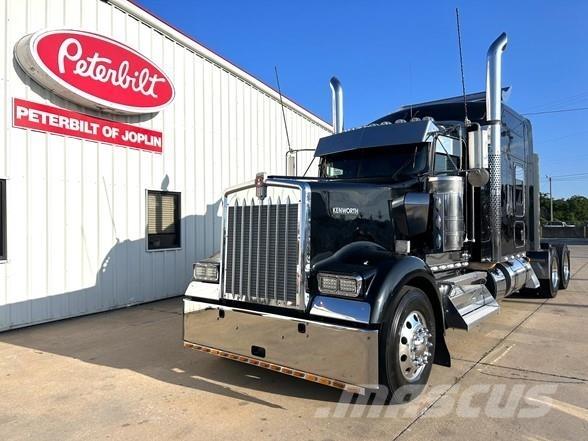 Kenworth W900 Nyergesvontatók