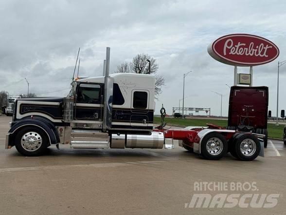 Kenworth W900L Nyergesvontatók