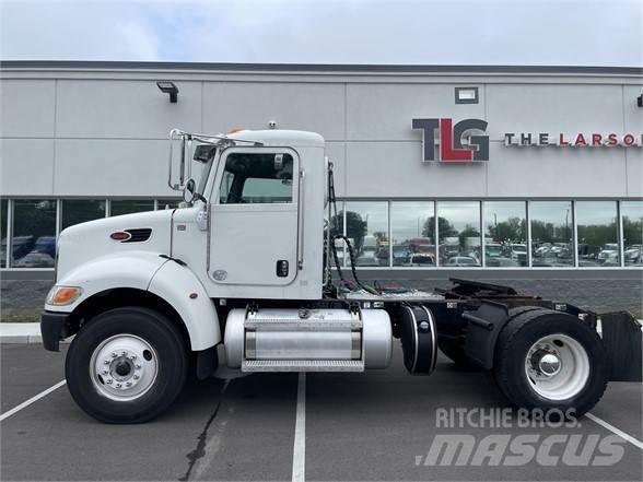 Peterbilt 337 Nyergesvontatók