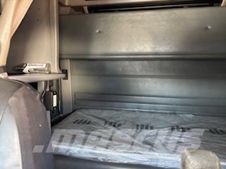 Peterbilt 379 Nyergesvontatók