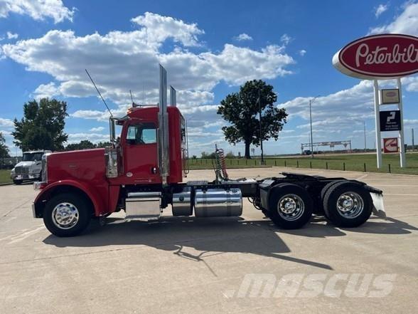 Peterbilt 389 Nyergesvontatók