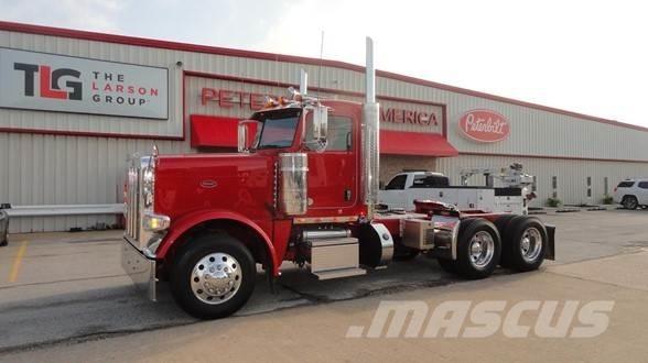Peterbilt 389 Nyergesvontatók