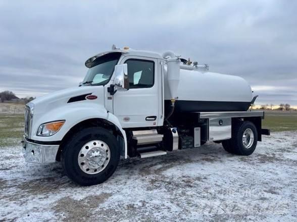 Peterbilt 536 Tartályos teherautók