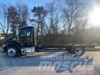 Peterbilt 536 Fülkés alváz