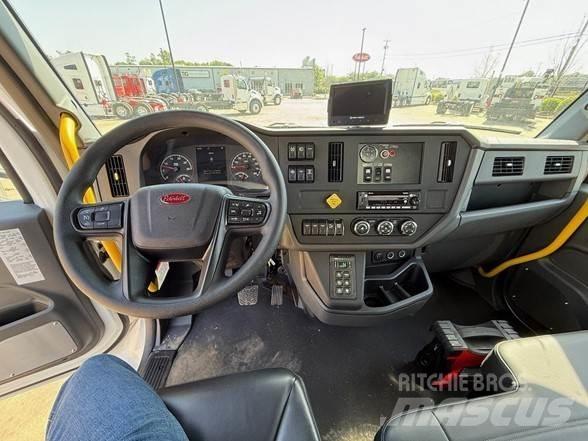 Peterbilt 537 Hulladék szállítók