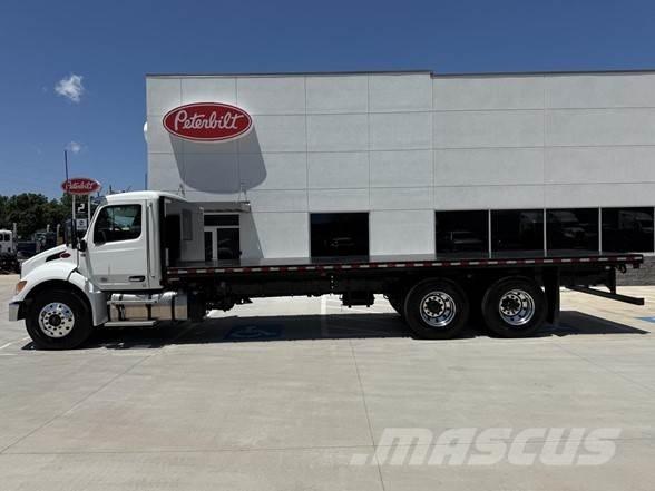 Peterbilt 548 Platós / Ponyvás teherautók