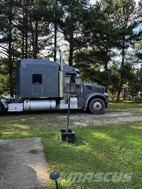 Peterbilt 567 Nyergesvontatók