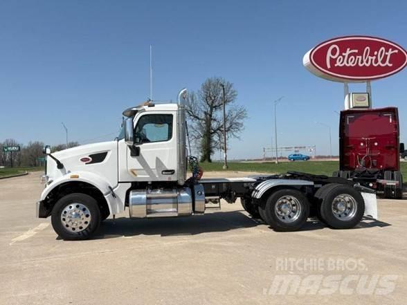 Peterbilt 567 Nyergesvontatók