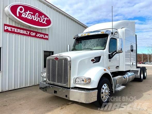 Peterbilt 567 Nyergesvontatók