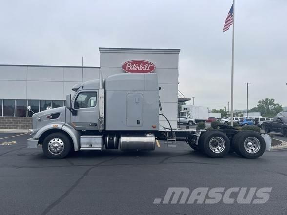Peterbilt 567 Nyergesvontatók