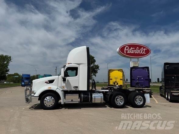 Peterbilt 567 Nyergesvontatók