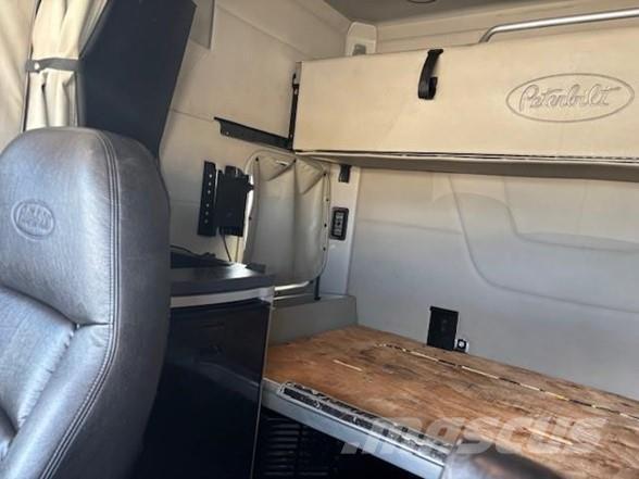 Peterbilt 567 Nyergesvontatók