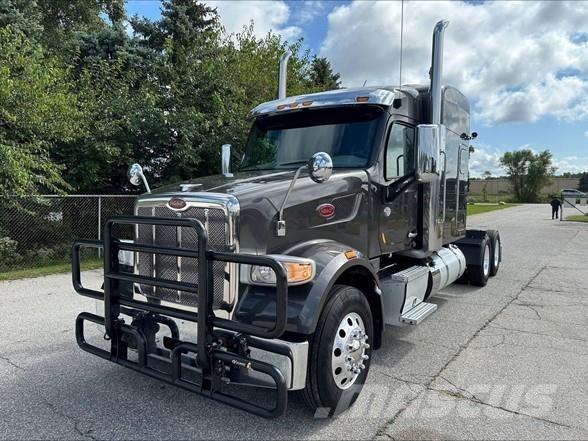 Peterbilt 567 Nyergesvontatók
