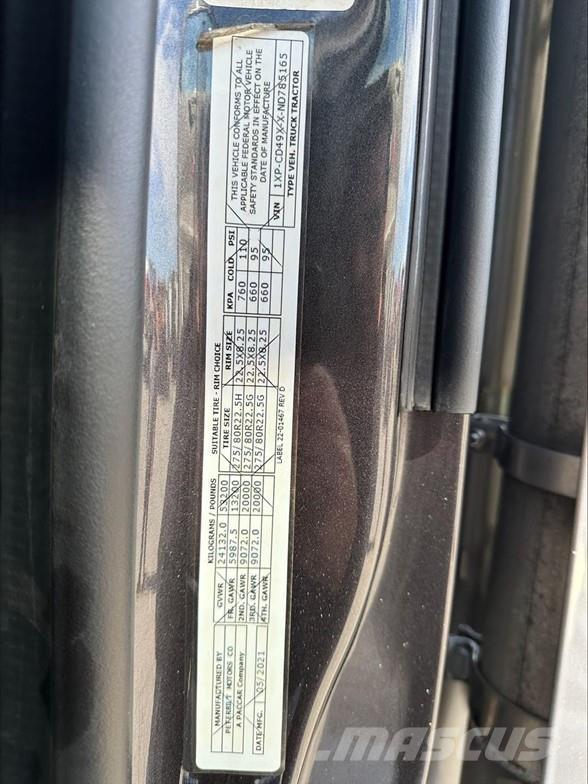 Peterbilt 567 Nyergesvontatók