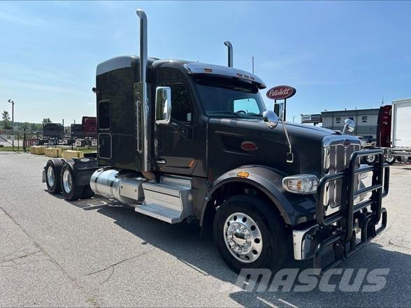 Peterbilt 567 Nyergesvontatók