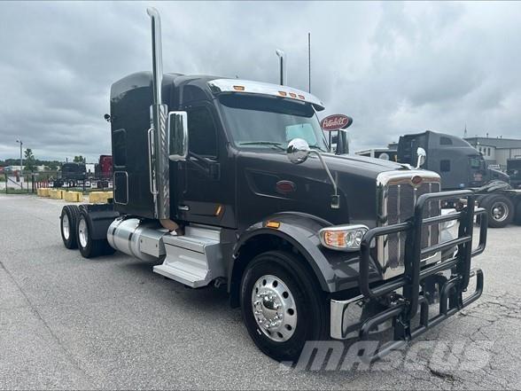 Peterbilt 567 Nyergesvontatók