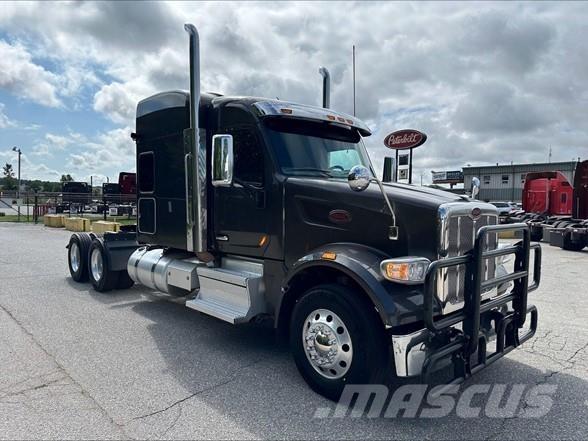 Peterbilt 567 Nyergesvontatók
