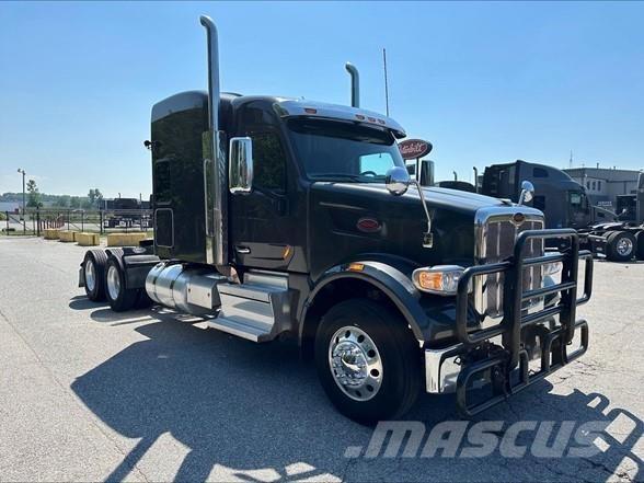 Peterbilt 567 Nyergesvontatók