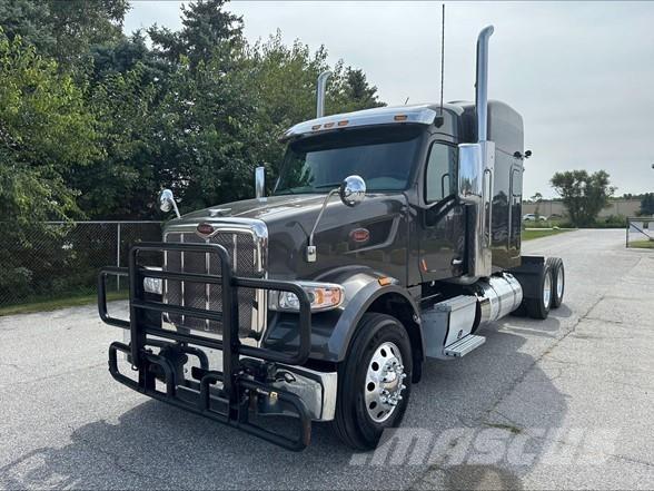 Peterbilt 567 Nyergesvontatók