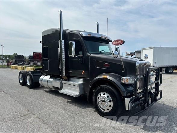 Peterbilt 567 Nyergesvontatók