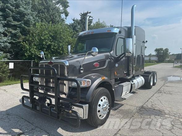 Peterbilt 567 Nyergesvontatók