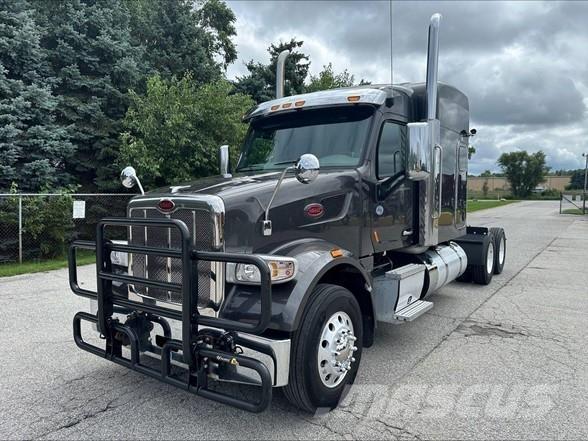 Peterbilt 567 Nyergesvontatók