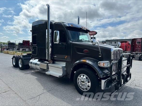 Peterbilt 567 Nyergesvontatók