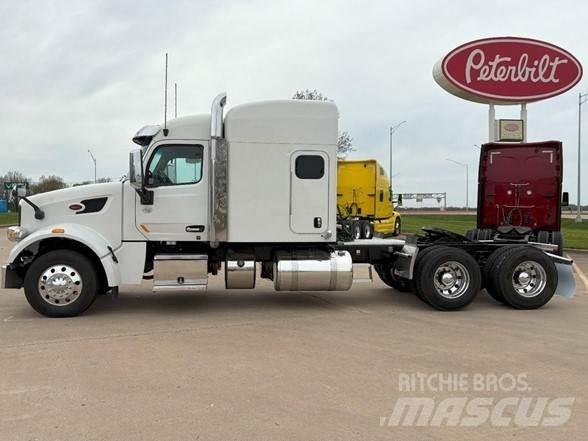 Peterbilt 567 Nyergesvontatók